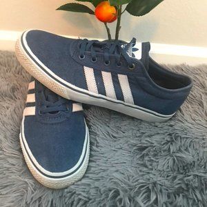 Adidas Seeley Skate Shoes in Blue/White Size 10